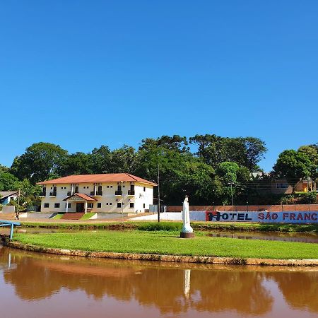Hotel Sao Francisco Tres Barras Do Parana Pr Екстер'єр фото